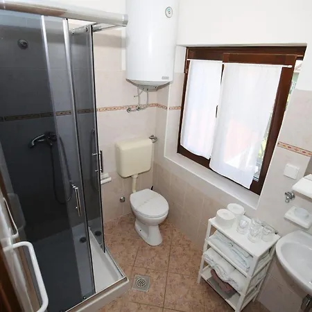Apartamento App Coki 5- By Interhome