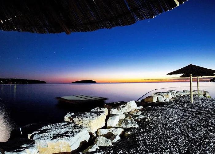 Apartman App 5- By Interhome Funtana